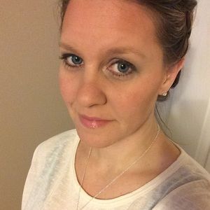 Meet your Posher, Alison